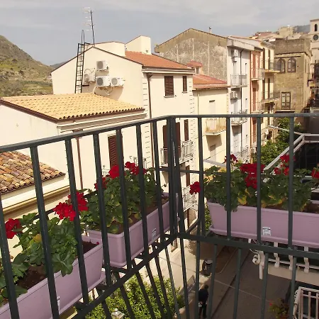 Le Due Sicilie Bed & Breakfast 3*