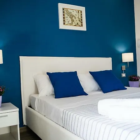 Le Due Sicilie Couette-café 4*